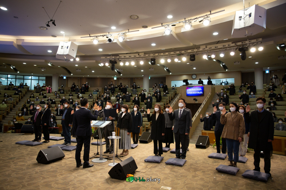 1000210307-34주년 기념예배 (2부)-40.jpg