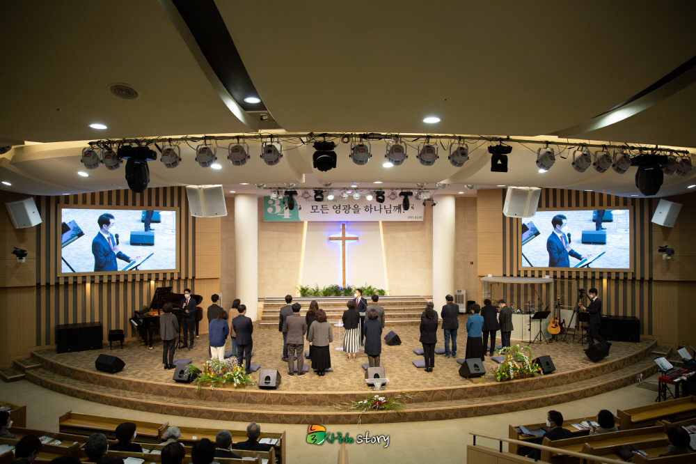 1000210307-34주년 기념예배 (2부)-30.jpg