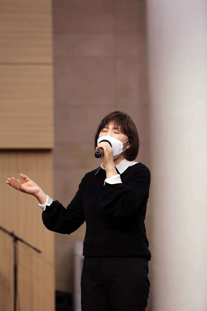 10005B8A7732.JPG