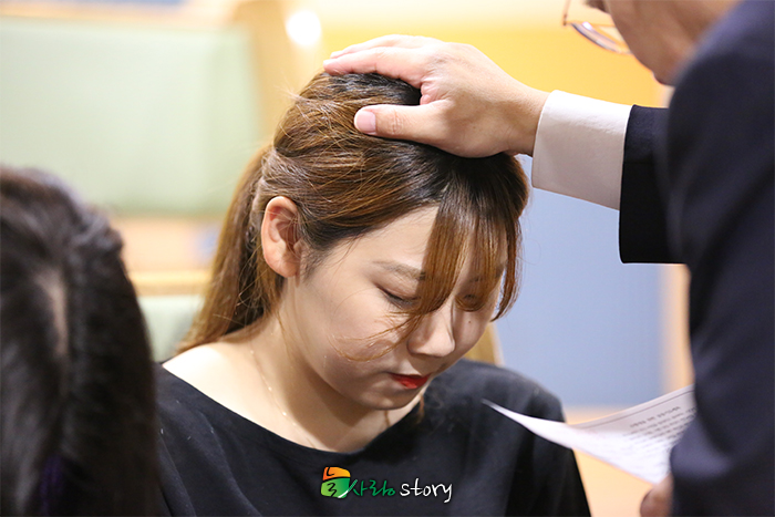 수험생안수기도회 06.jpg