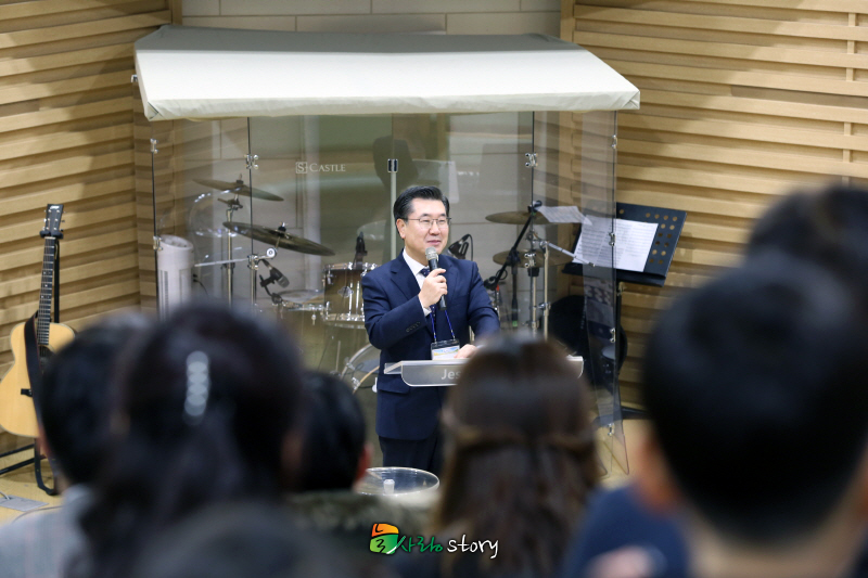 5B8A8079 copy.jpg