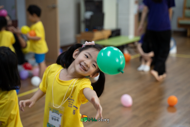 6.코너-풍선 (5).jpg